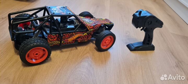 Hot wheels багги машинка