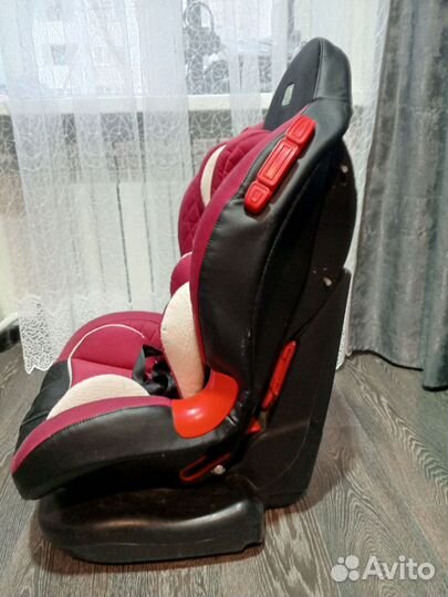 Автомобильное детское кресло от 0 до 18 кг