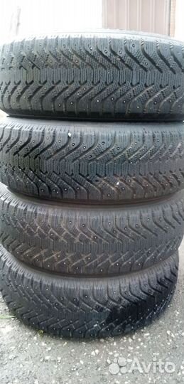 Goodyear UltraGrip 500 225/65 R17 63N