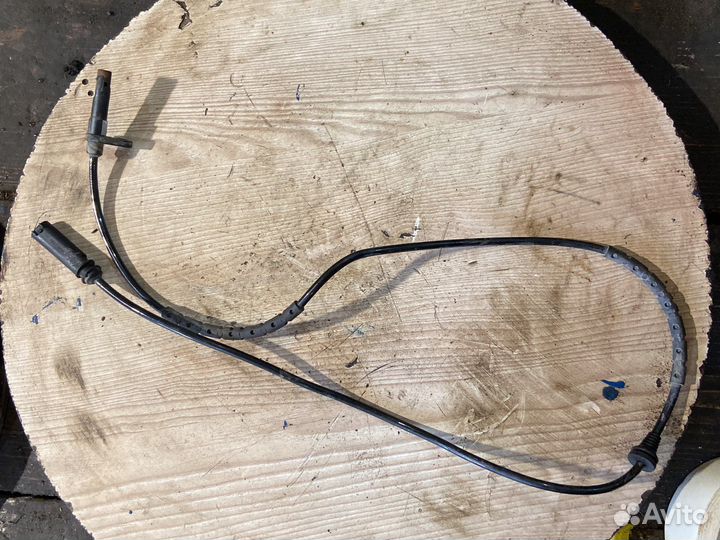 Задний правый датчик абс bmw x5 е70 х6 е71