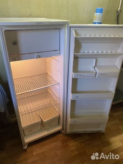 Холодильник бирюса