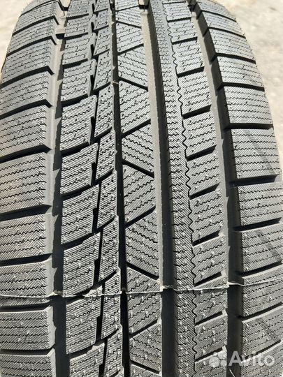 Sunwide Snowide 215/55 R17 129H