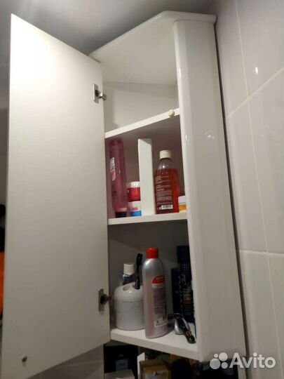 Полочки в ванну