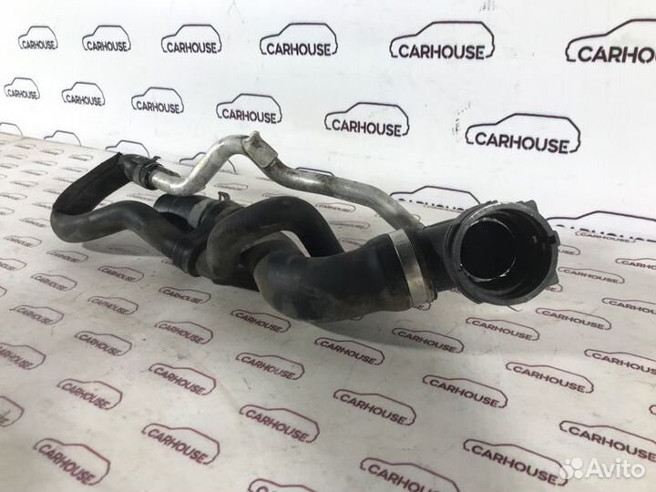 Патрубок охлаждения Volkswagen Touareg NF 4.2 CKD