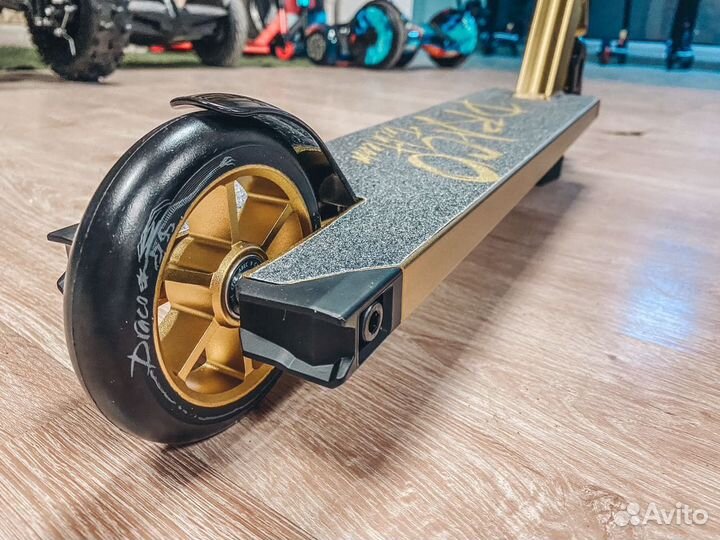 Трюковой самокат