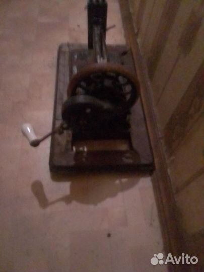Швейная машина Singer
