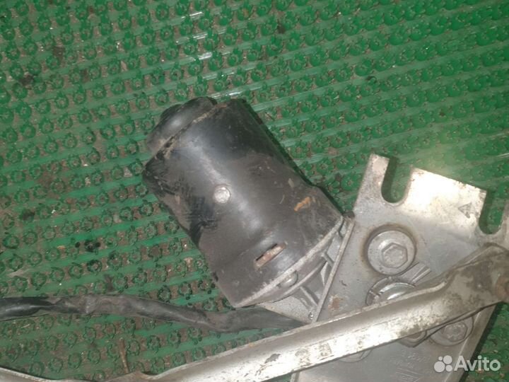 Мотор стеклоочистителя Крайслер вояджер 3 Додж