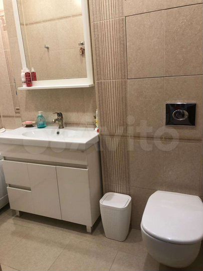 2-к. квартира, 52 м², 4/4 эт.