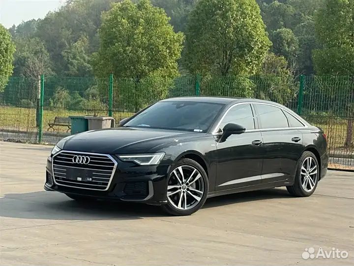 Audi A6 2.0 AMT, 2021, 30 000 км