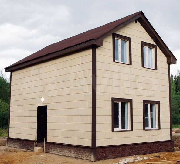 Дом 93,5 м² на участке 5 сот.