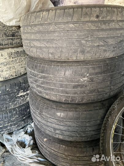 Bridgestone HP50 235/45 R19