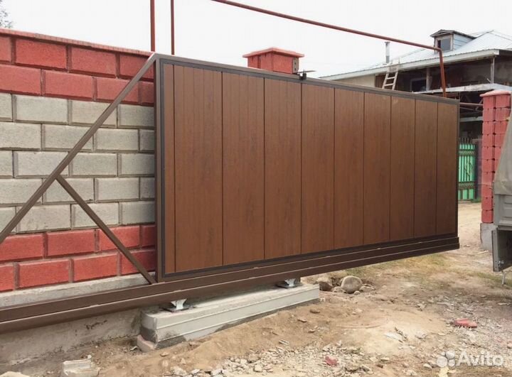 Откатные ворота с калиткой (алюмин). Prestige