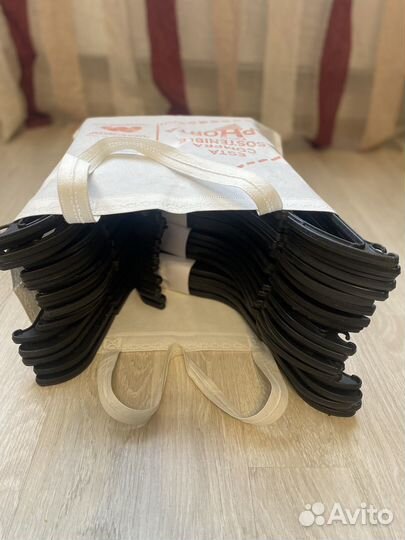 Вешалки плечики