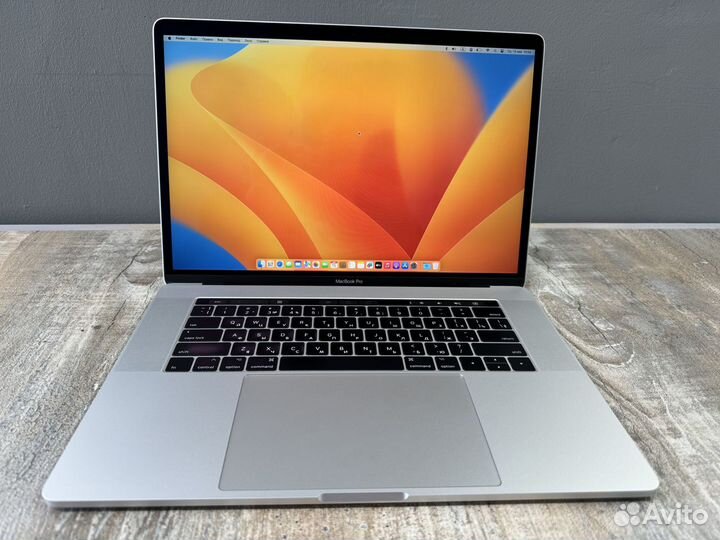 MacBook Pro 15 2017 i7/16Gb/512Gb