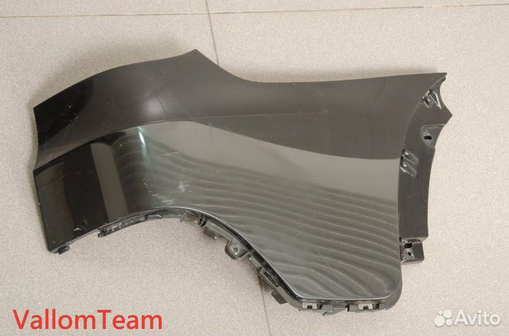 Лот DM110 Накладка верхняя правая на бампер BMW X5