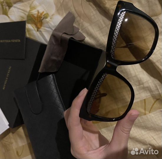 Солнцезащитные очки