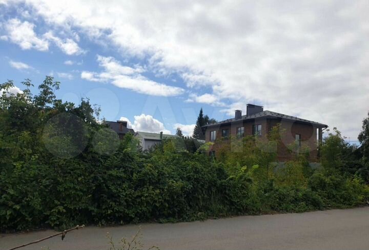 Участок 7 сот. (ИЖС)