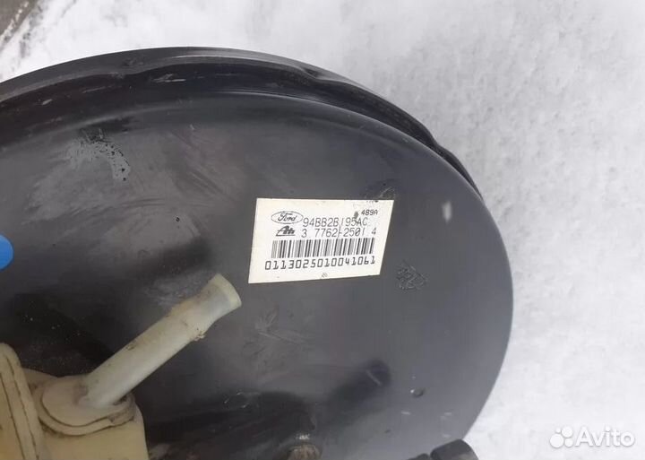 Усилитель тормозов вакуумный Ford Mondeo 1