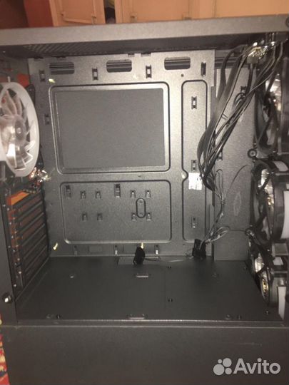 Сборщик персональных компьютеров