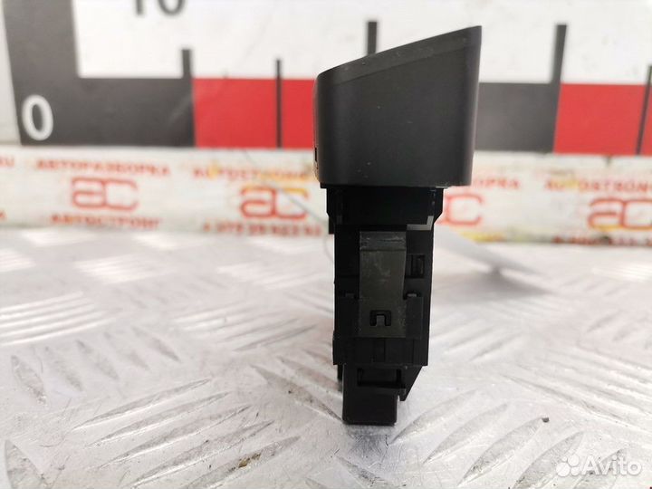 Кнопка аварийной сигнализации Honda Pilot рест