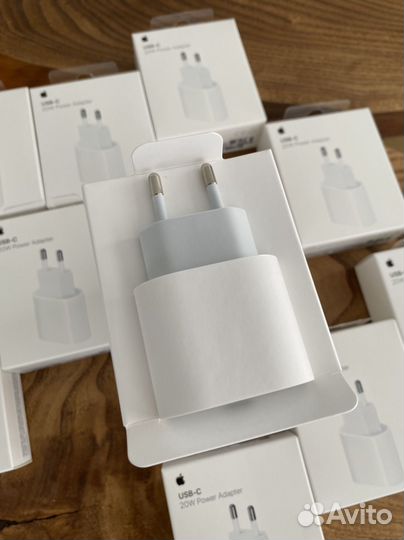 Быстрая зарядка Apple USB-C 20W