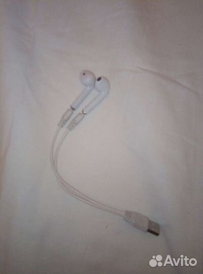 Беспроводные наушники