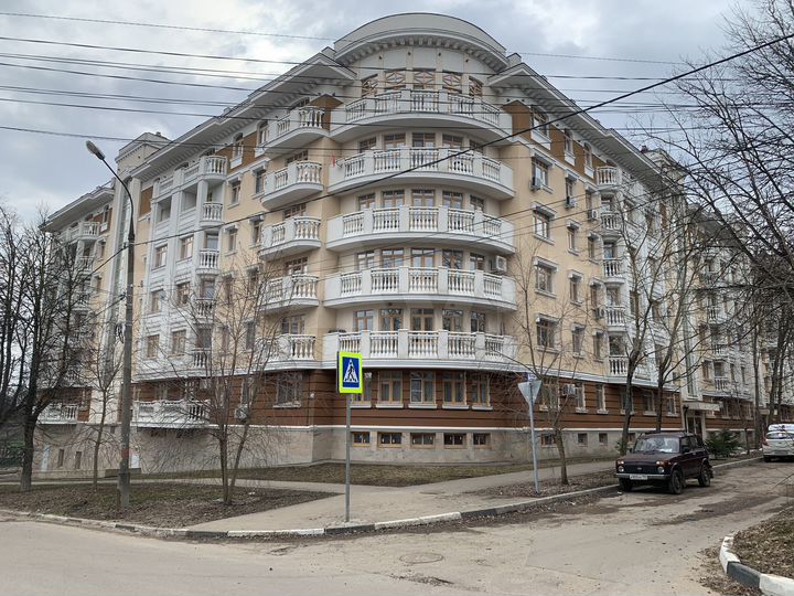 2-к. квартира, 75 м², 4/6 эт.