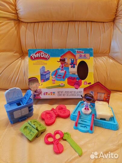 Игровой набор для лепки Play-Doh Доктор Плюшева