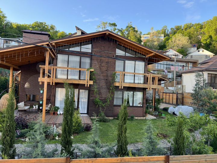 Дом 125 м² на участке 4,5 сот.