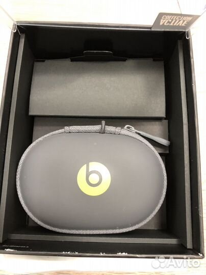 Беспроводные наушники Powerbeats2 Wireless