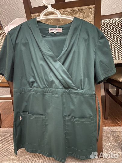 Медицинский костюм женский 46