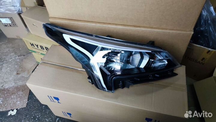 Фара правая Kia Rio 4 FB 2020-настоящее время