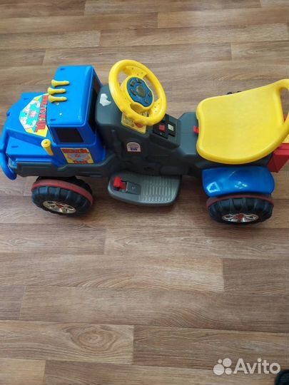 Электромобиль Грузовик