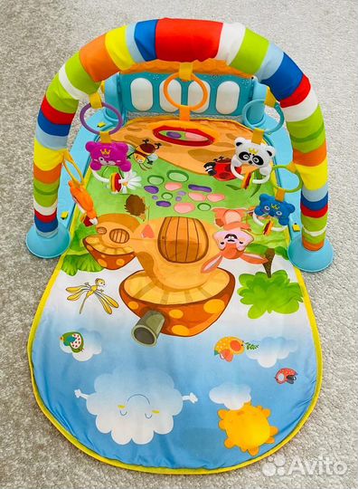 Развивающий коврик с пианино