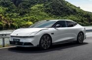 Lynk & Co 10 I (2025—2026) Седан
