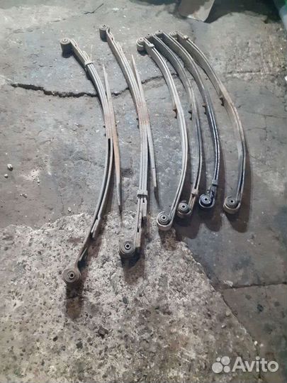 Рессоры на Мерседес T1(207-410 D)