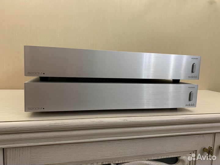 Audiolab 8200M 2 моноблoка, мощники