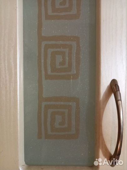 Шкафчик навесной для ванной\