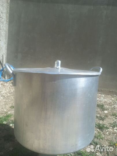 Кастрюля большая