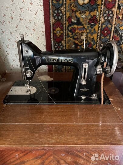 Швейная машина textima