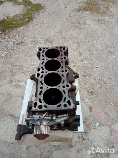 Z12XEP блок двигателя с помпой