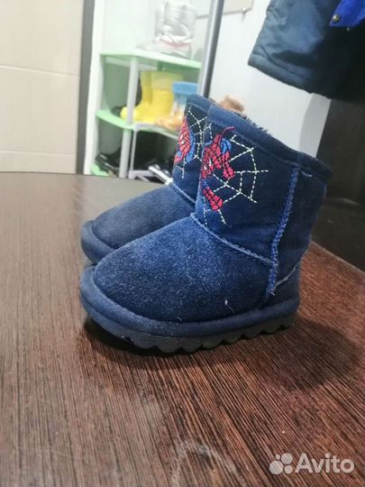 Угги для мальчика и девочки