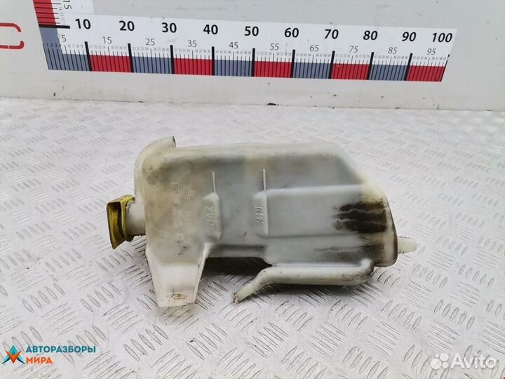 Бачок расширительный Chrysler Voyager 3 1999