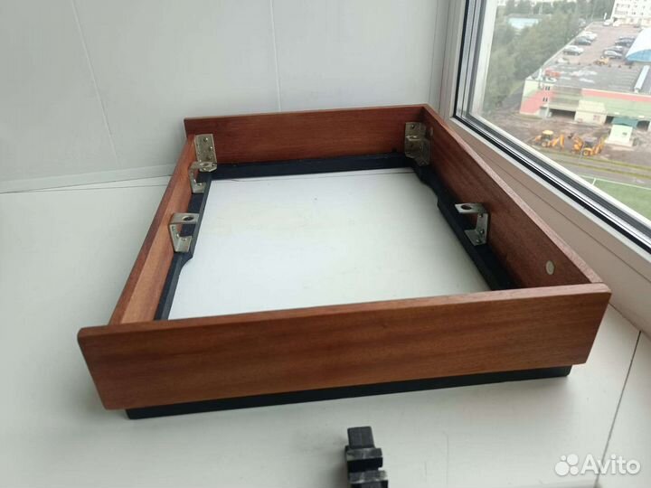 Проигрыватель винила Б1-011 - элементы конструкции