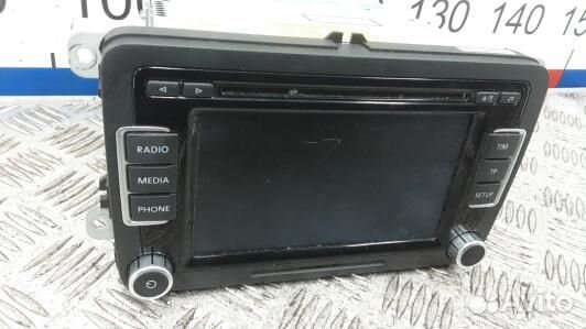 Магнитола volkswagen tiguan 1 (ZAD11I401)