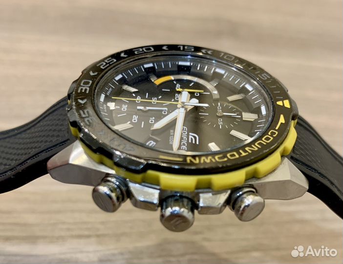 Часы мужские Casio Edifice EFR-566PB-1A