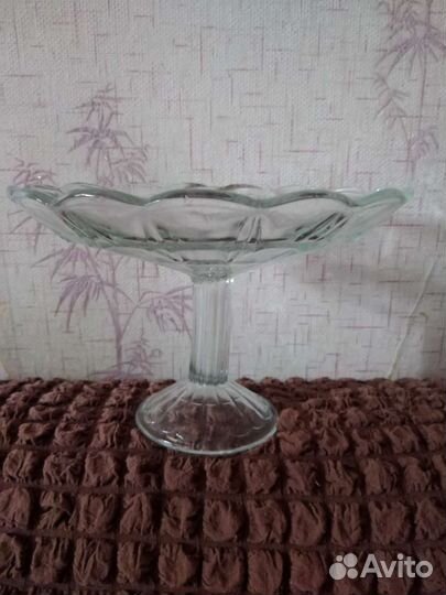 Салатники, ваза для фруктов