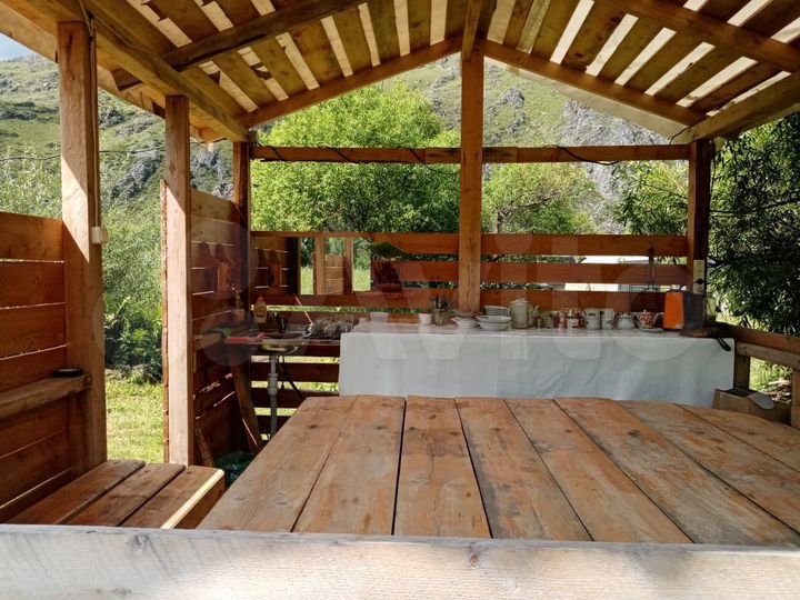 Комната 28 м² в 2-к., 1/1 эт.