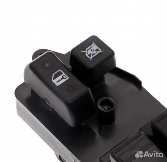 Новый блок кнопок Toyota Avensis