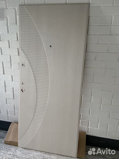 Накладка на входную дверь декоративная